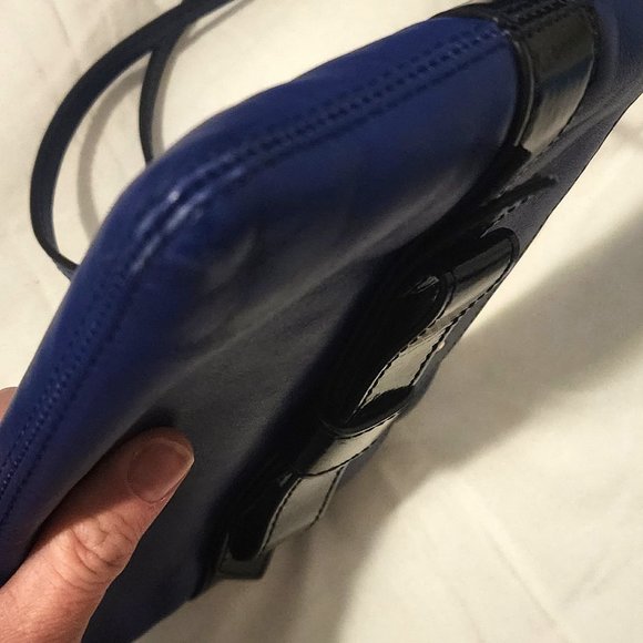 Kate Spade Janelle Cobalt Blue w/ Black Patent Leather Bow Crossbody - Picture 4 of 8